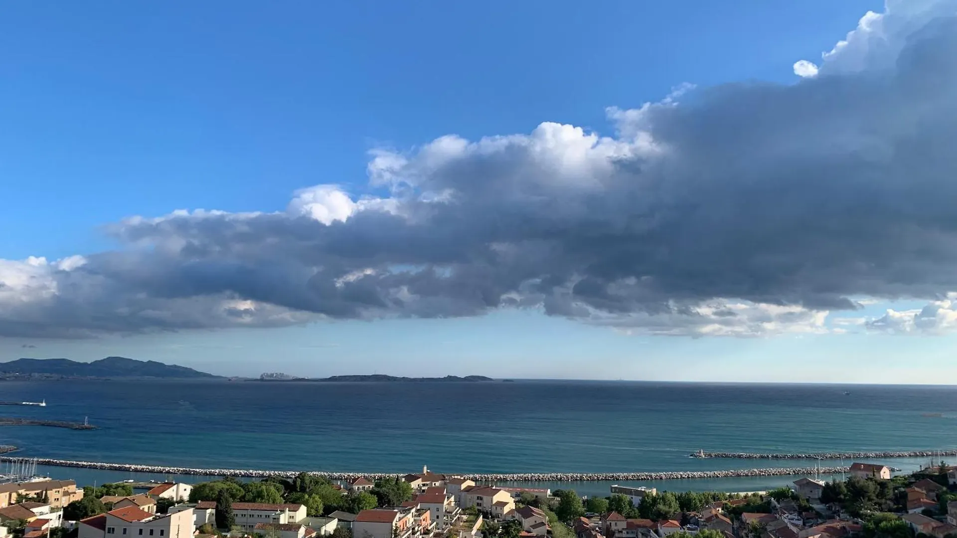 Magnifique Vue Sur La Mer ... location